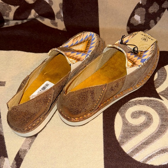 Ariat Women’s Cruiser Print Shoes - Picture 11 of 11